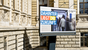 Werbeplakat der Universität Wien: Dahinter liegt die Zukunft