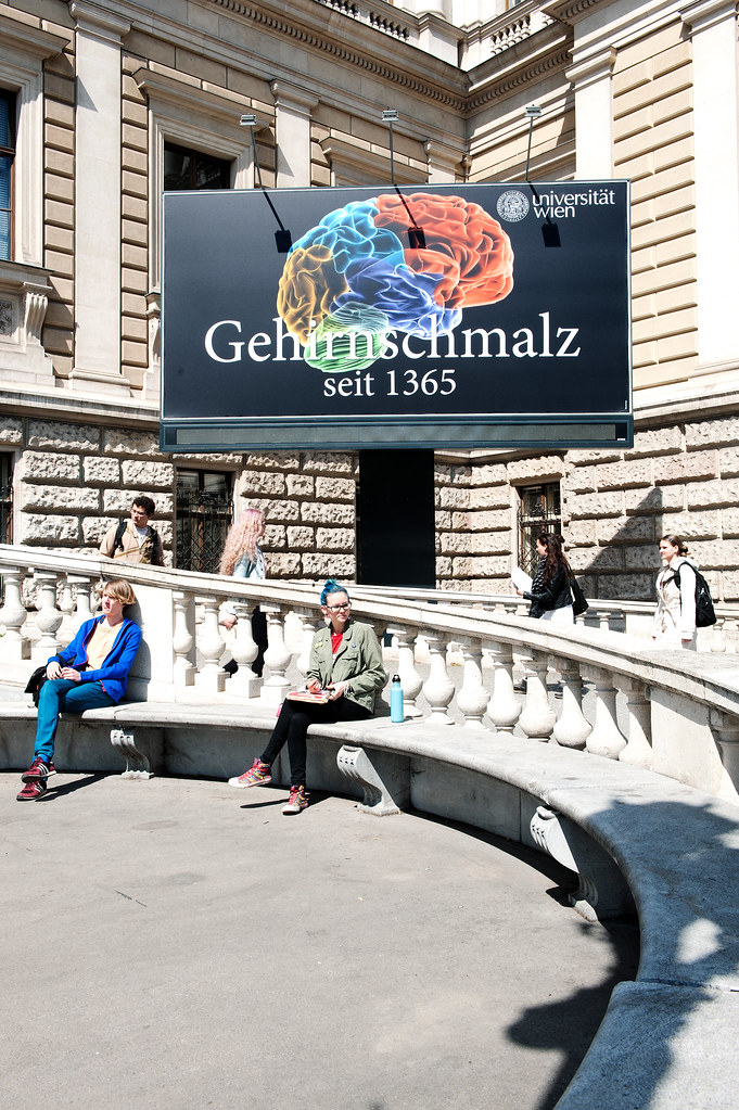 Werbeplakat Universität Wien " Gehirnschmalz seit 1365"